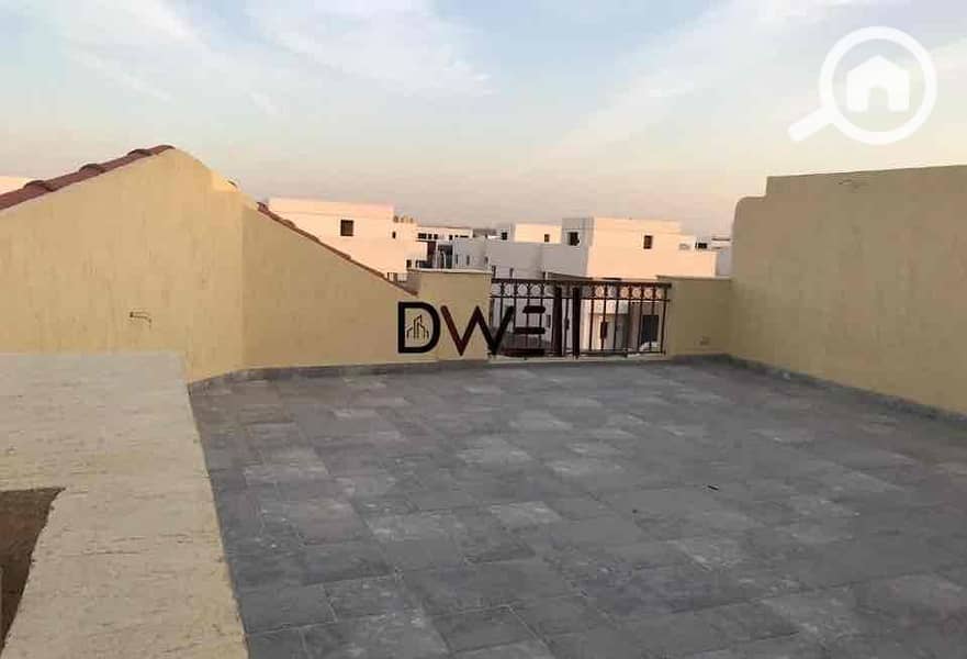 8 195ed850-f101-4326-9912-ef51cd8d4951. jpg