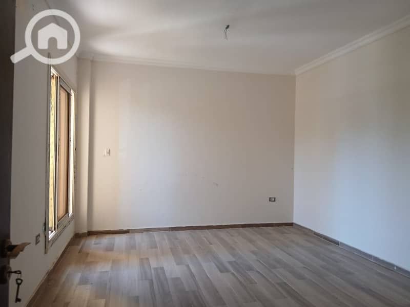 8 d523a783-c925-404e-8561-0e0ff917beda. jpg