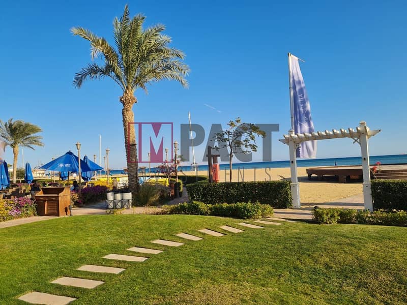 9 6e537977-878a-4a86-b6fb-e0622f1ebffd. jpg