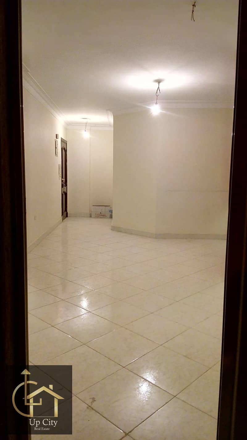 4 WhatsApp Image 2025-12-01 at 17.24. 51. jpeg