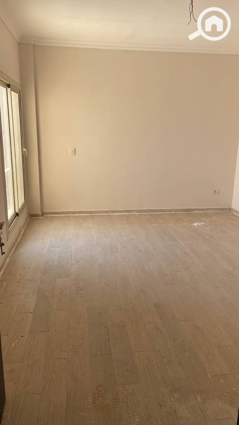 6 e0192580-a369-4312-8a9f-2c2976ccaa4e. jpg