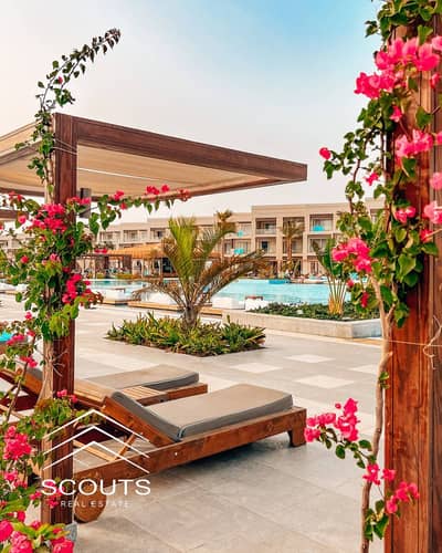 2 Bedroom Chalet for Sale in Soma Bay, Red Sea - 01ca8d224804853d4ab0e00b943d74df. jpg 2 Bedroom Chalet for Sale in Soma Bay, Red Sea - 01ca8d224804853d4ab0e00b943d74df. jpg