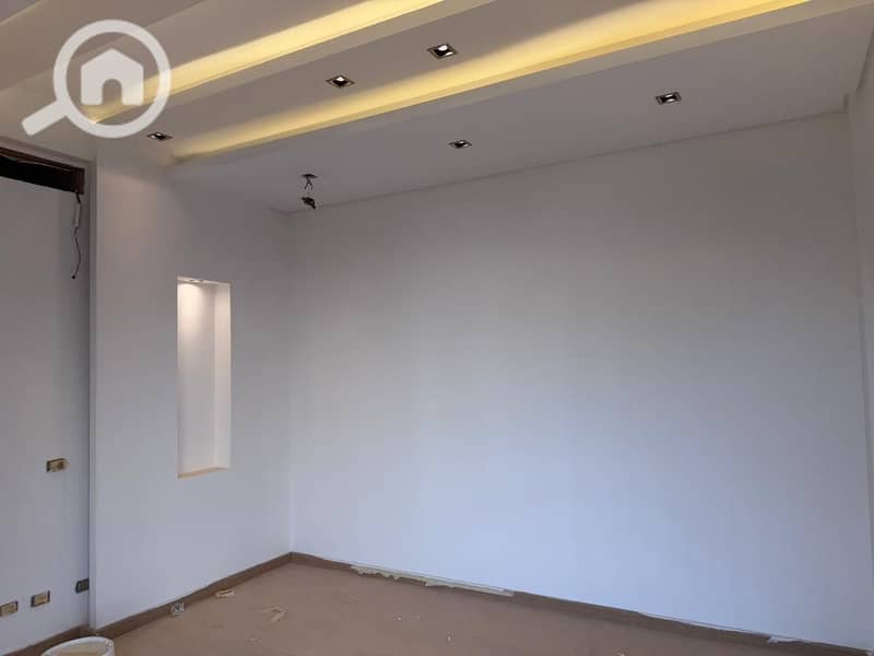 25 WhatsApp Image 2025-12-03 at 3.48. 52 PM (1). jpeg