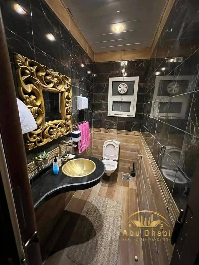 9 266893e4-9524-47de-9a5b-9fbe15b916fd. jpg