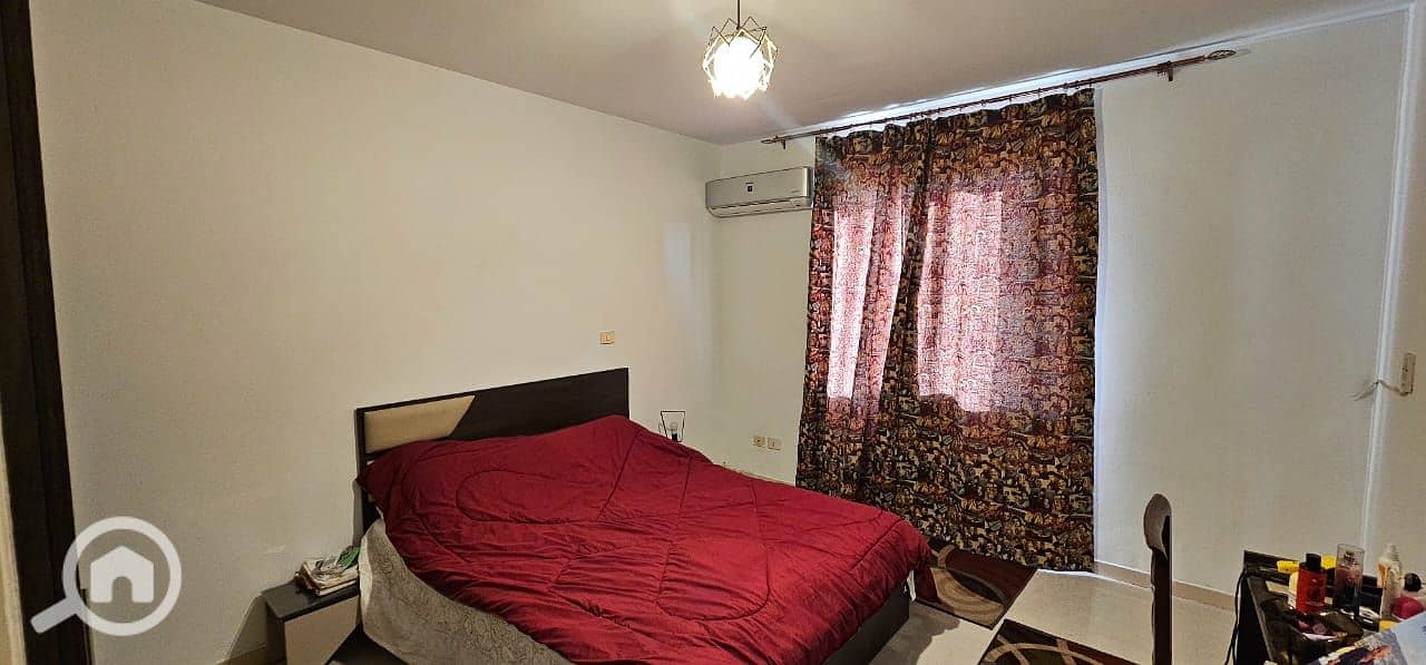 4 869c7dbe-9321-457e-9b76-9006dd700869. jpeg