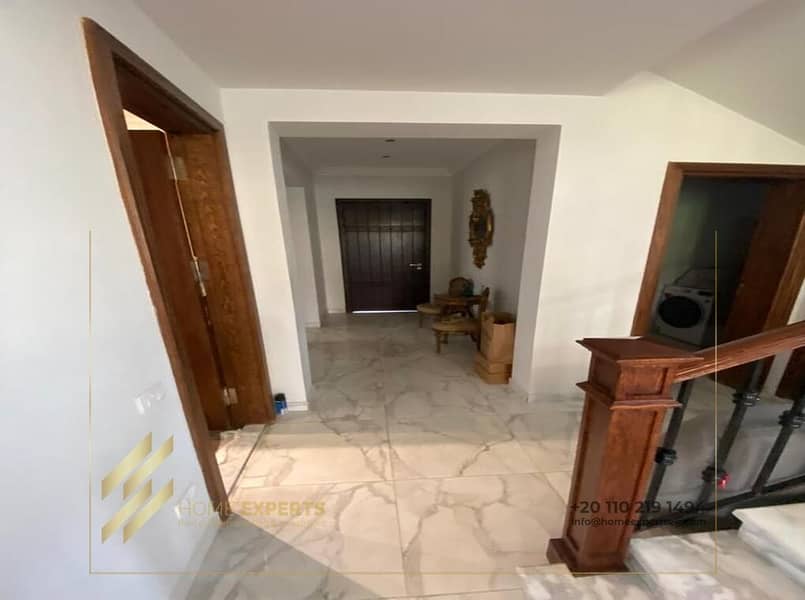 9 WhatsApp Image 2025-12-03 at 1.29. 11 PM (1). jpeg