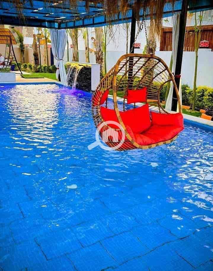 3 64f23045-b4b2-4ef6-b538-4bee93fac46f. jpg