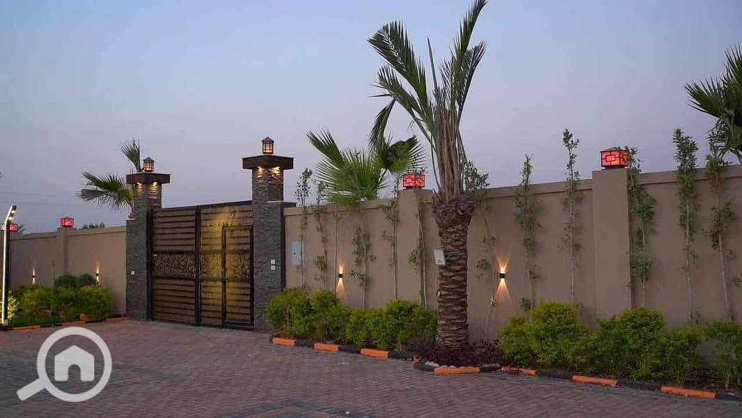 7 03e2473d-e093-4c4e-b048-30c3b9a8adbd. jpg