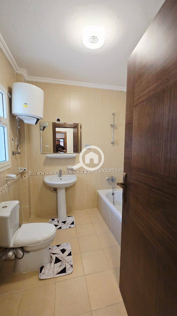 7 WhatsApp Image 2025-11-28 at 1.43. 10 PM. jpeg