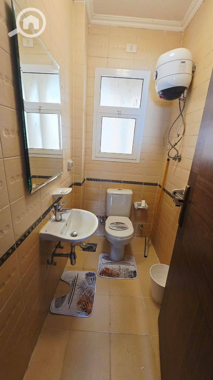 8 WhatsApp Image 2025-11-28 at 1.43. 11 PM (1). jpeg