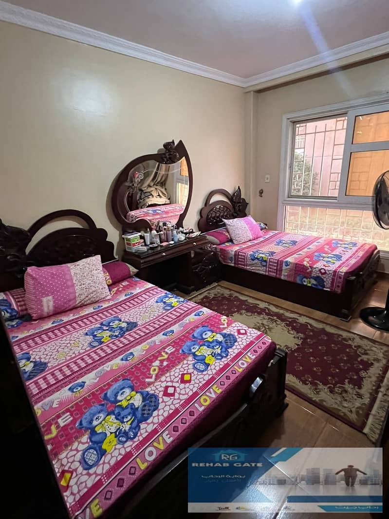 9 1e3d642a-a3ea-48b1-a832-a926b4c6ea58. jpg