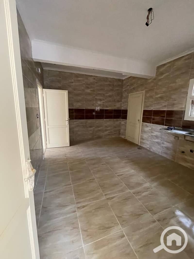 7 d876ddf8-0eb9-44c5-9111-f7425d3d08b8. jpeg