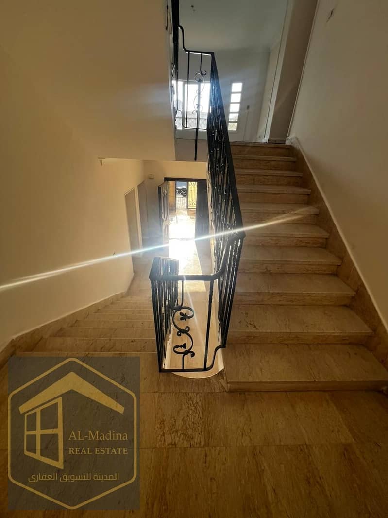 9 WhatsApp Image 2025-12-03 at 13.55. 03 (1). jpeg