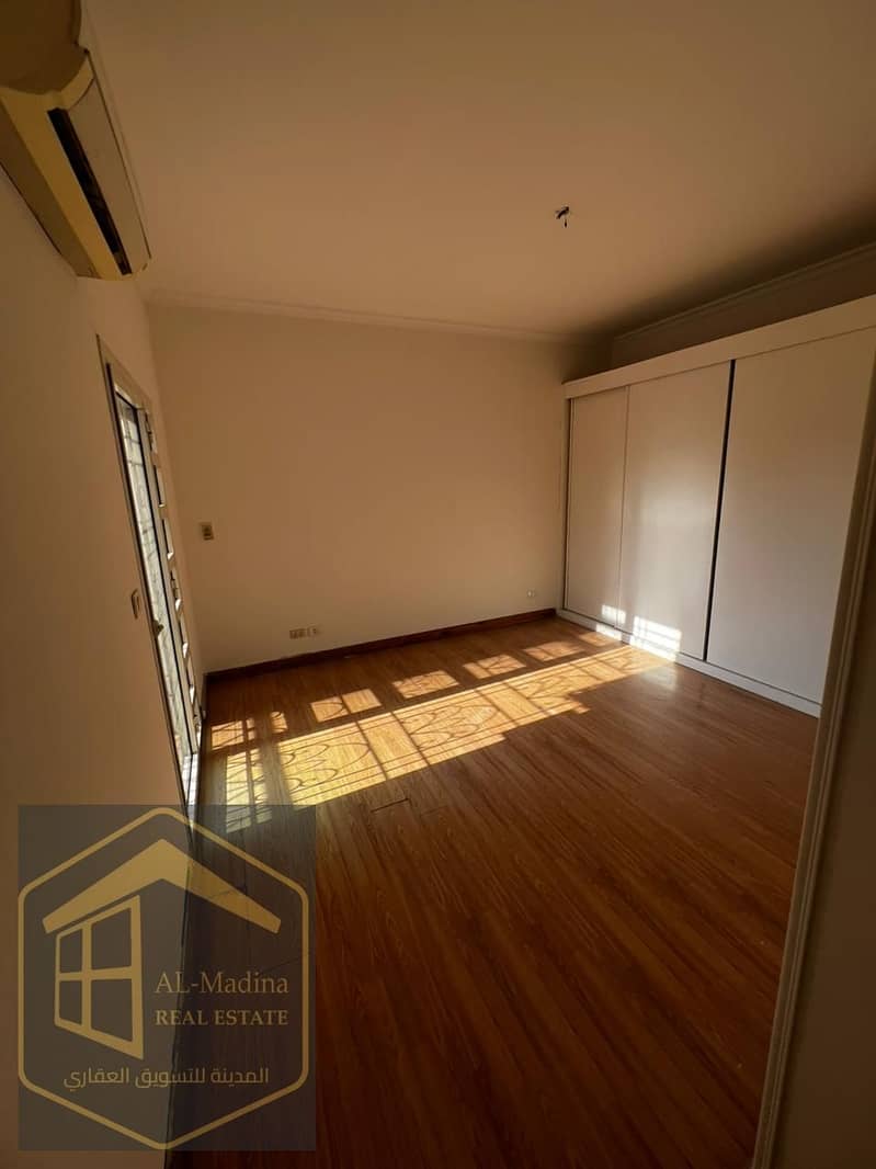 13 WhatsApp Image 2025-12-03 at 13.55. 08. jpeg