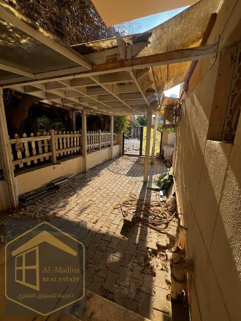 14 WhatsApp Image 2025-12-03 at 13.55. 06 (1). jpeg