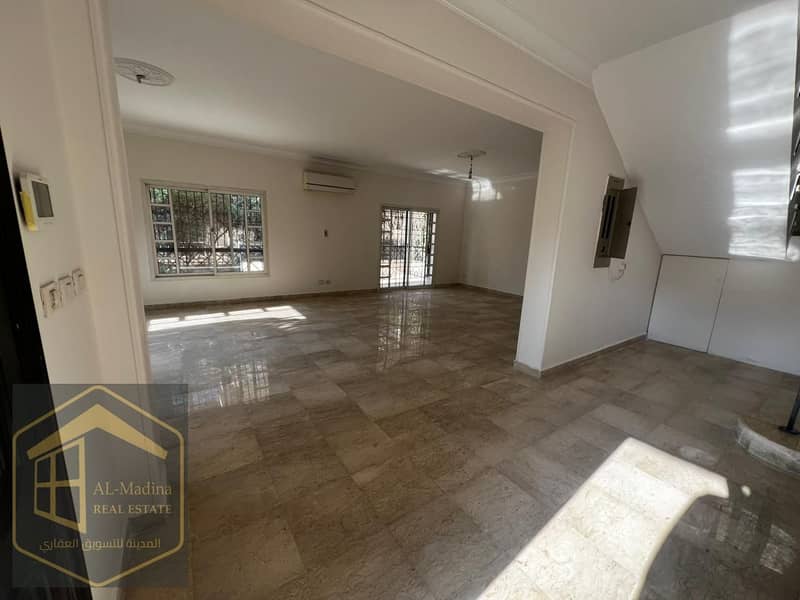 19 WhatsApp Image 2025-12-03 at 13.55. 11. jpeg