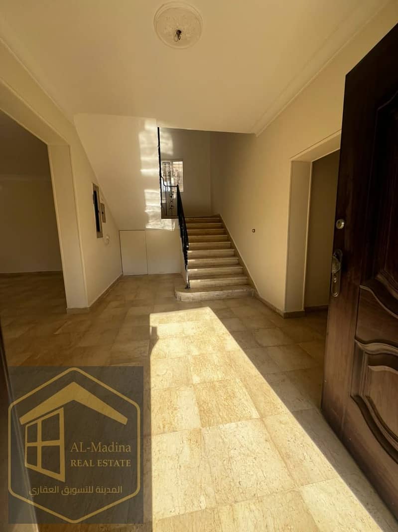 21 WhatsApp Image 2025-12-03 at 13.55. 11 (1). jpeg