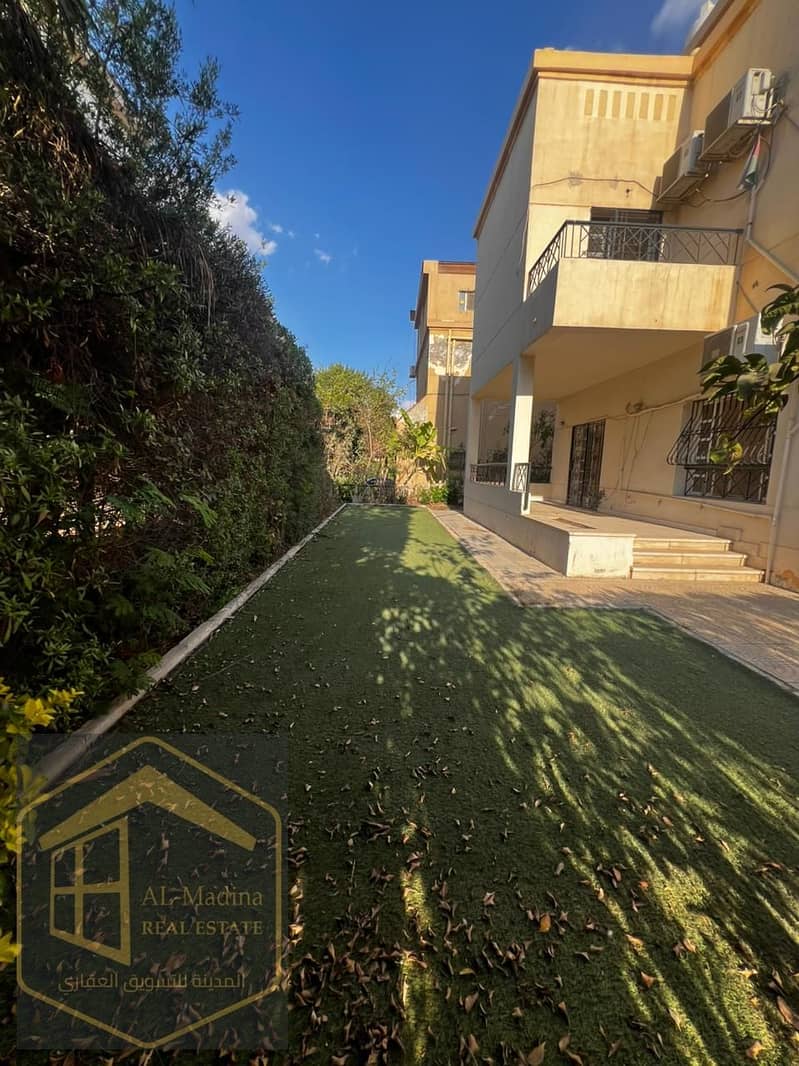 22 WhatsApp Image 2025-12-03 at 13.55. 12 (1). jpeg