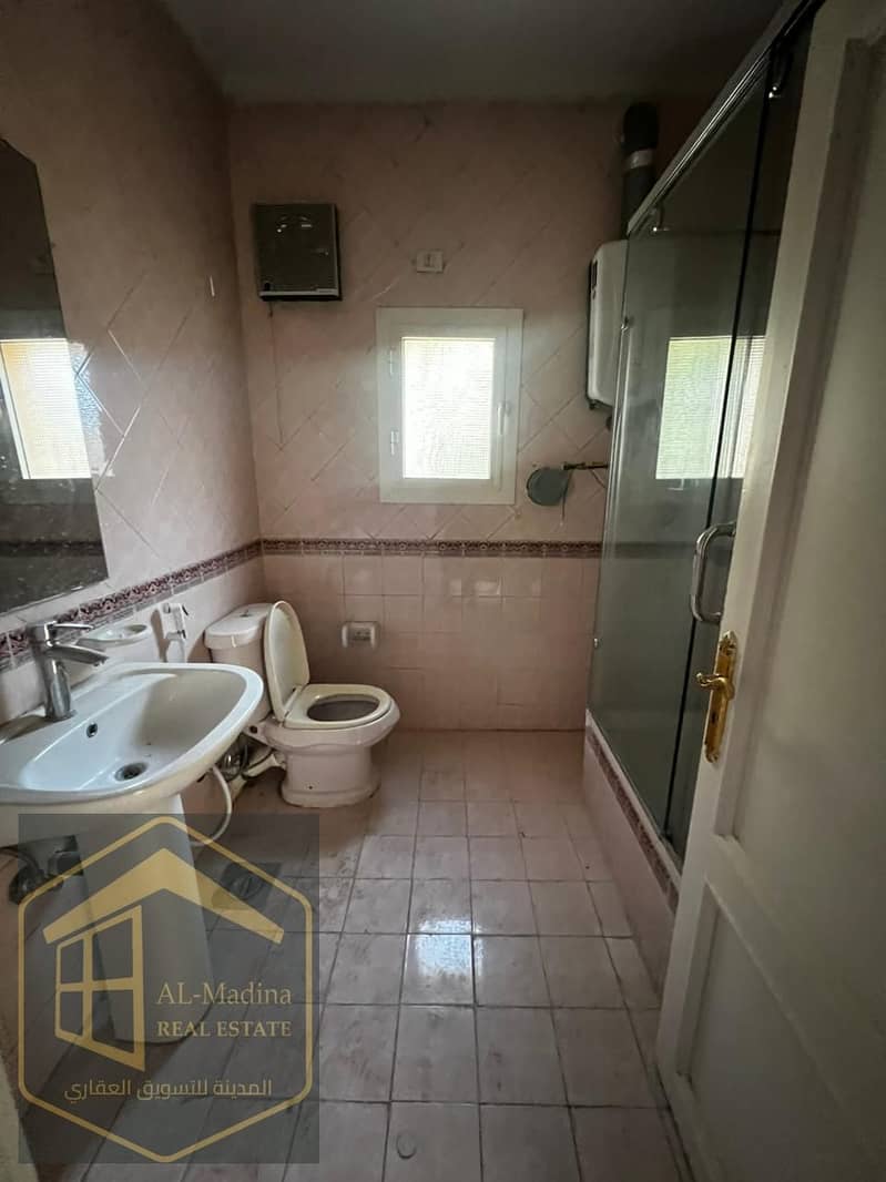 27 WhatsApp Image 2025-12-03 at 13.55. 06. jpeg