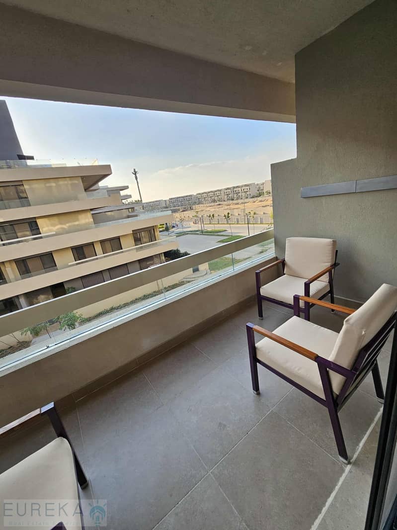 9 855c6bee-c171-4e12-bcbd-ddfc2b8848a6. jpeg