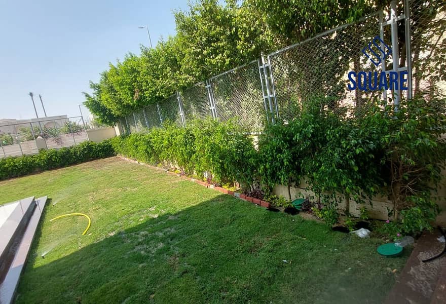 7 142fdc32-d185-4e18-9929-1d2bf528519a. jpg