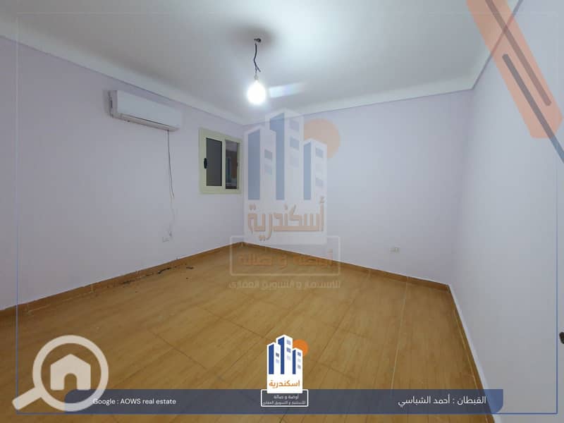 3 584342865_1273966798096304_4952636343717726760_n. jpg