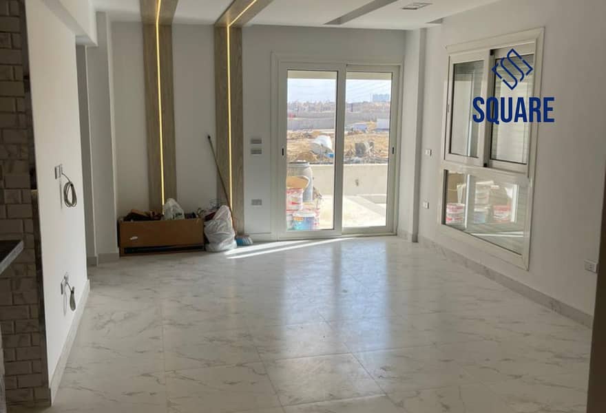 e1712771-a4d4-4e2e-9be2-d6ce3c8a4055. jpg