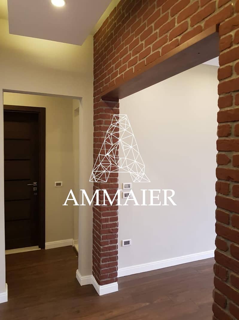 10 4daf957f-871f-4088-896c-5762bbddf3c1. jpg