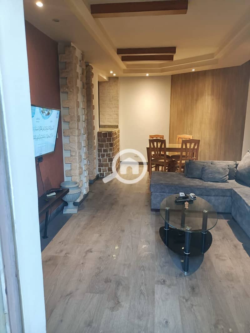 2 cfbc8e54-3a02-41ff-858c-c78d5c695635. jpeg