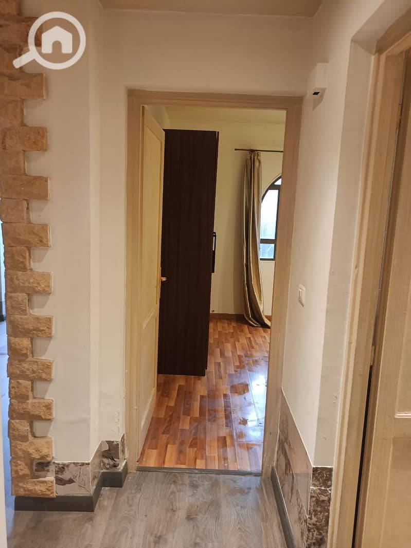 4 0e2a043d-7226-4905-9f5d-bd6d7bda55c9. jpeg