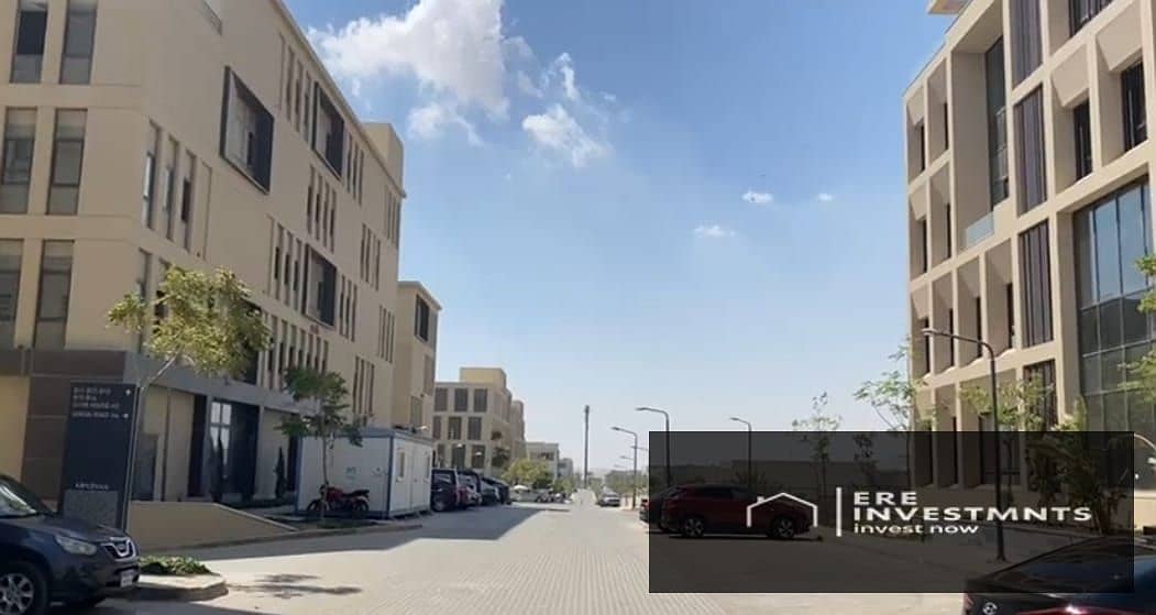 6 9c25e514-14f6-458d-8b4f-4b6c9fc1c9cd. jpg