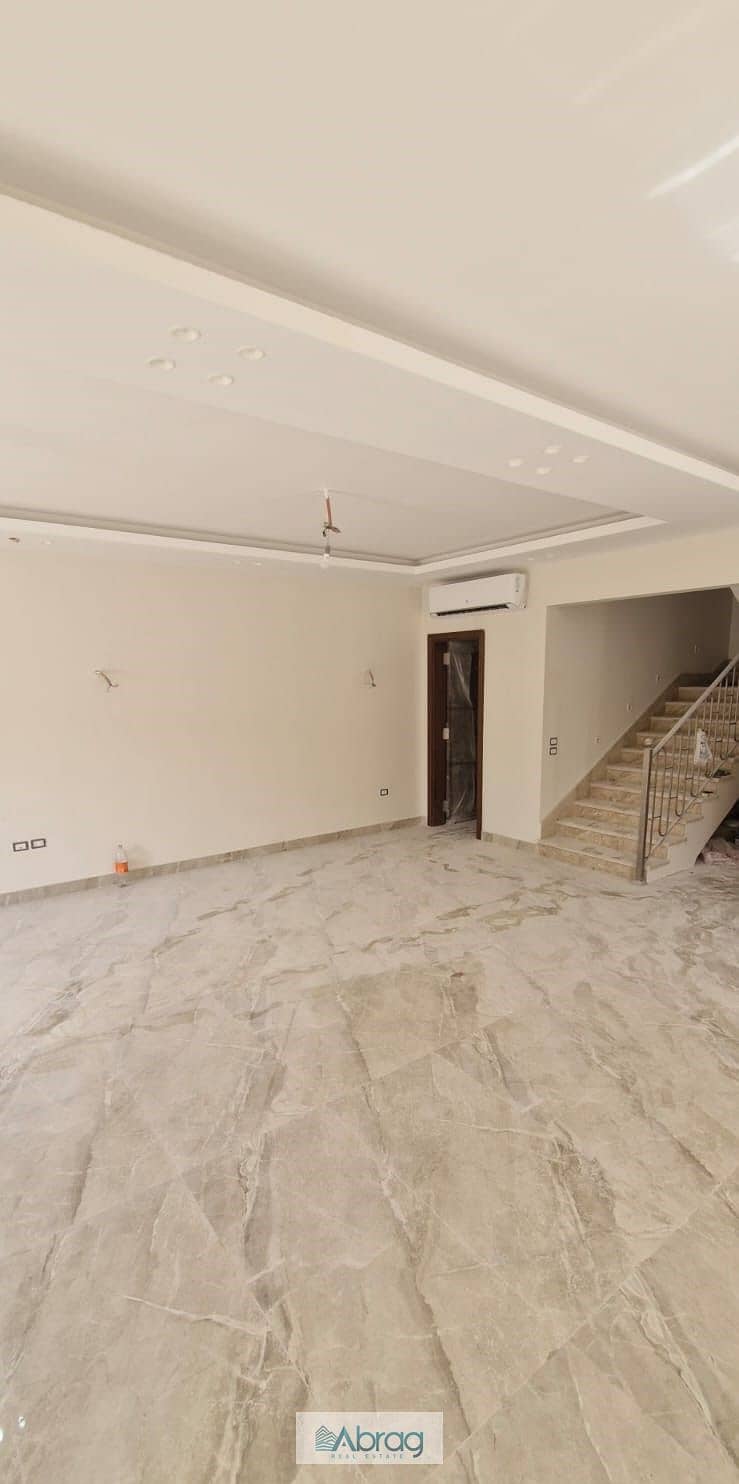 5 WhatsApp Image 2025-09-30 at 15.28. 49_3e072e1b. jpg