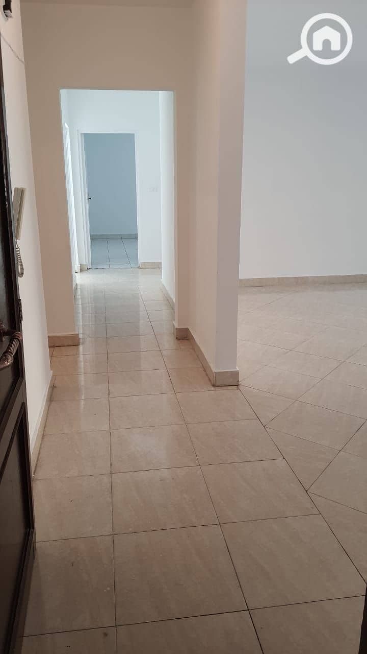 4 WhatsApp Image 2025-12-03 at 16.05. 51 (1). jpeg