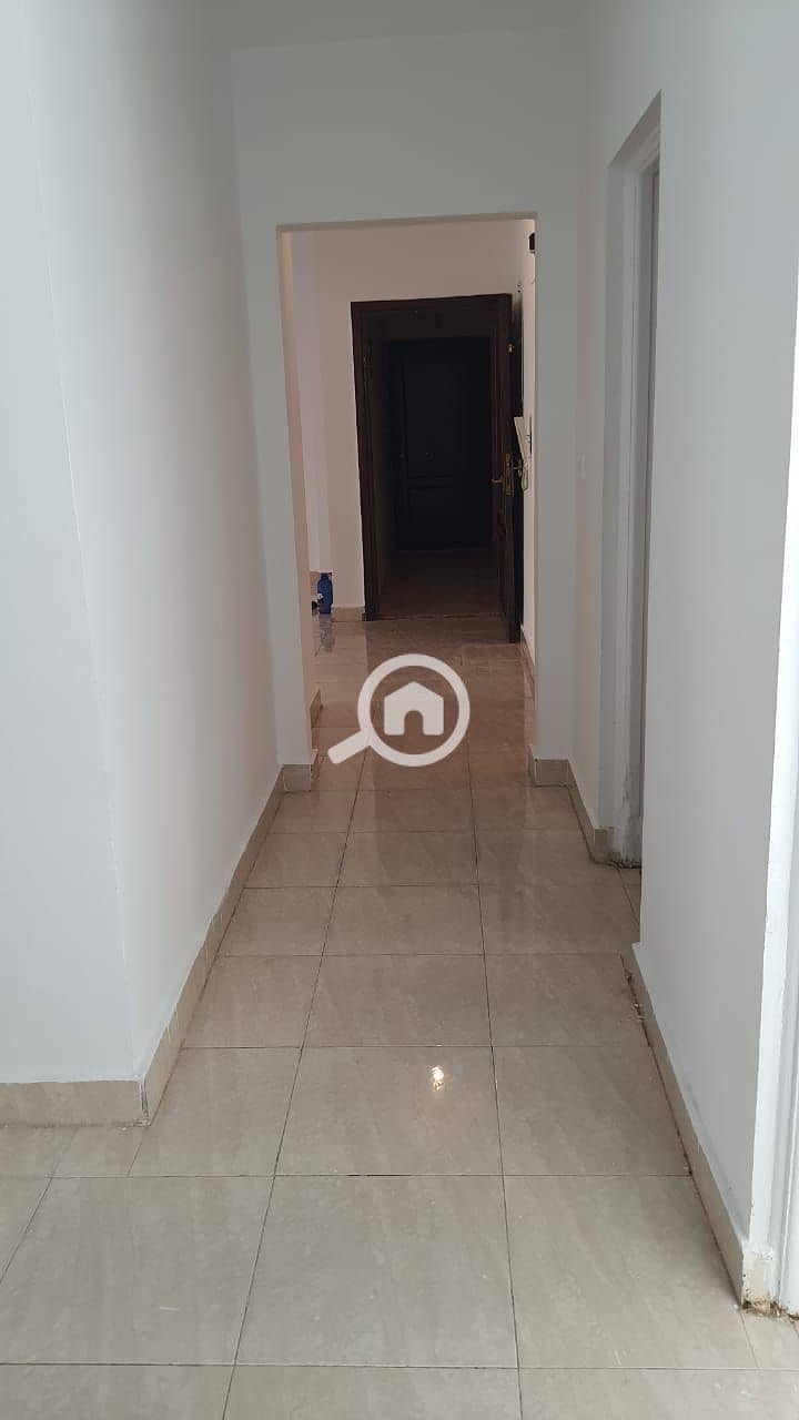 6 WhatsApp Image 2025-12-03 at 16.05. 51. jpeg