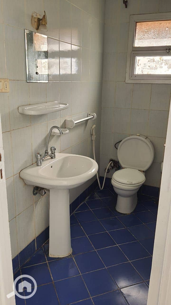 9 WhatsApp Image 2025-12-03 at 16.05. 53. jpeg