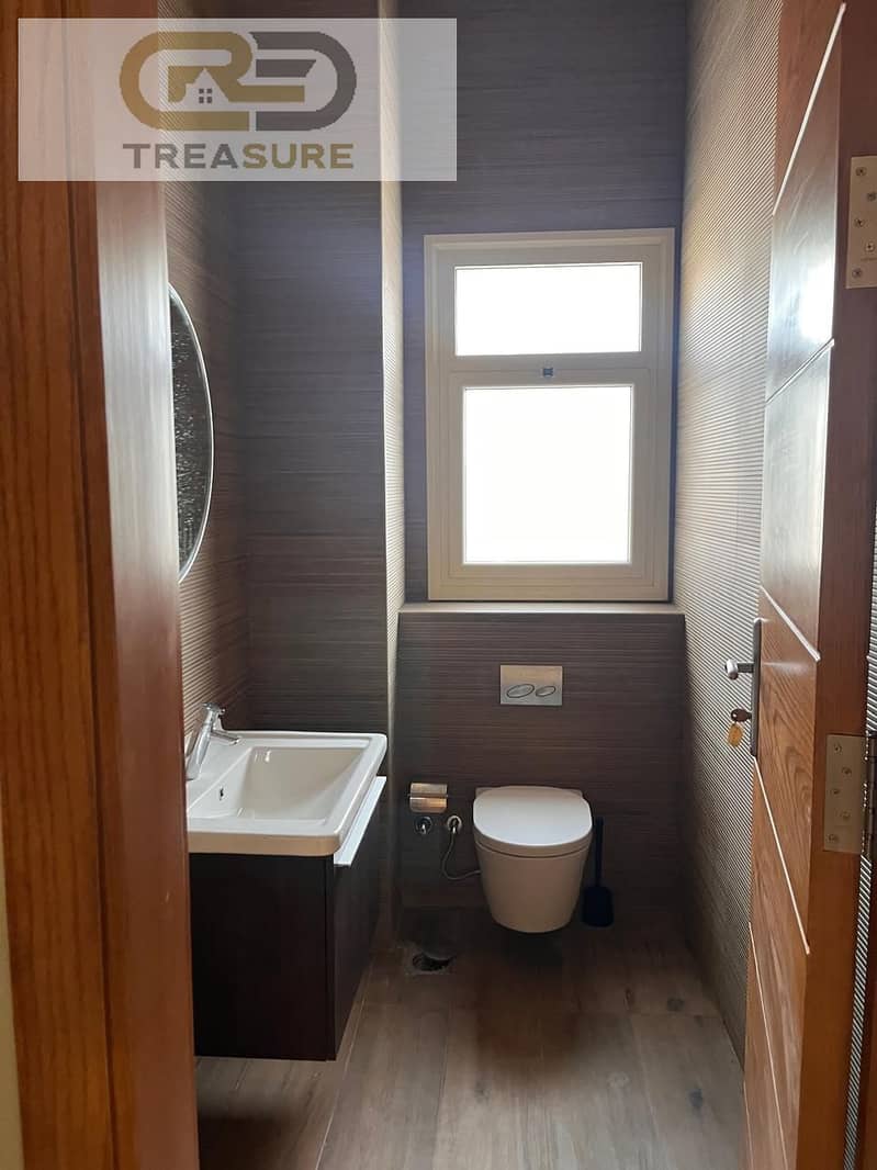 11 WhatsApp Image 2025-12-03 at 3.59. 17 PM. jpeg