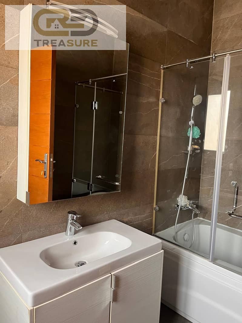 16 WhatsApp Image 2025-12-03 at 3.59. 22 PM (1). jpeg