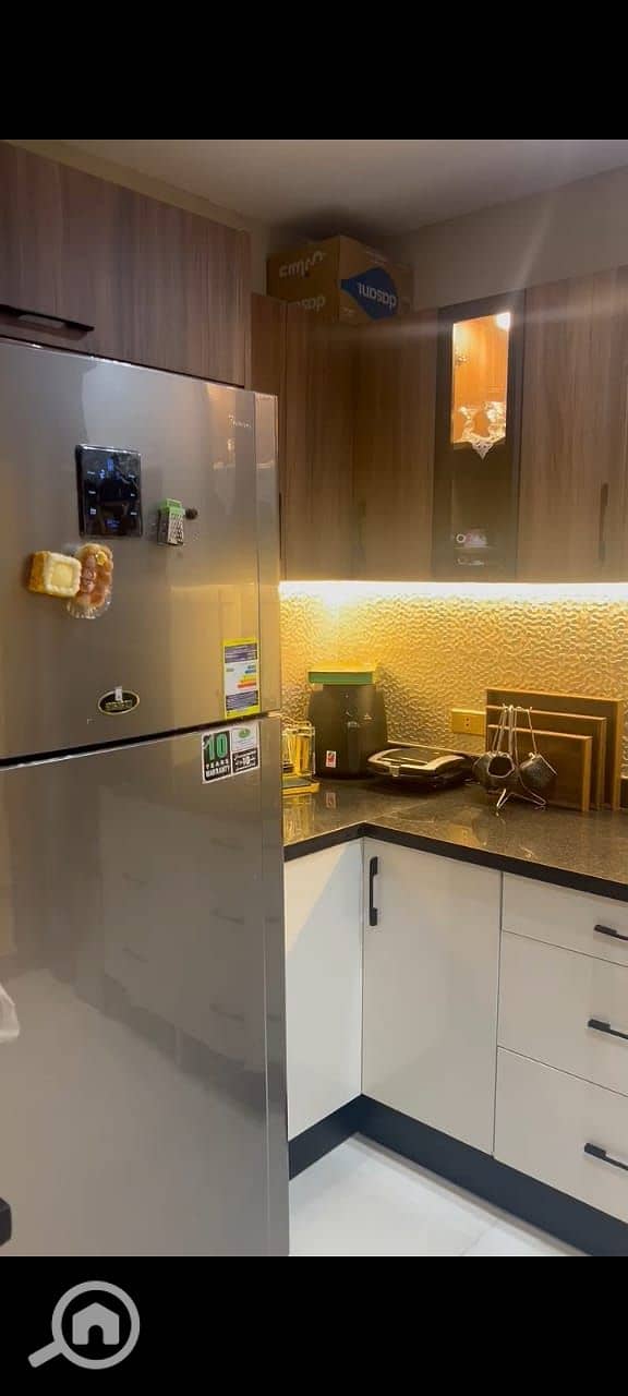 8 655d12a2-8d1e-436e-876d-7982818578ad. jpeg