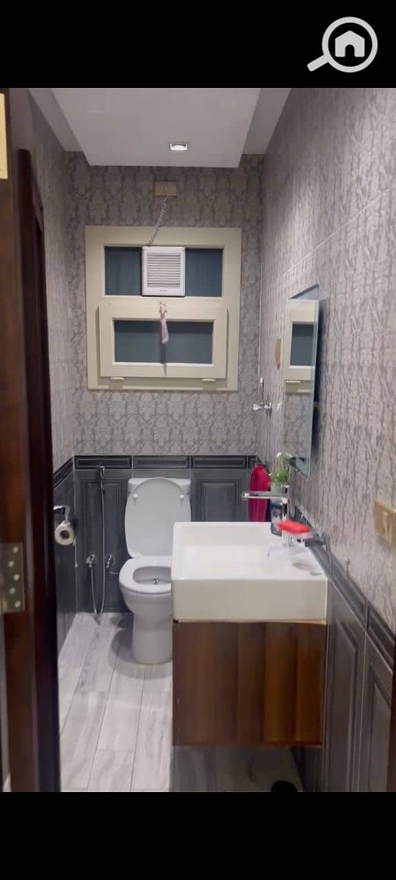 10 4158ee4c-73c8-44b3-aa2f-183abbcebc76. jpeg