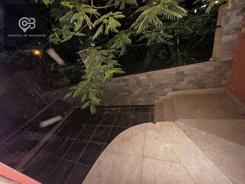 6 93db0f3e-9ae4-4b58-baef-23c1270963ad. jpg