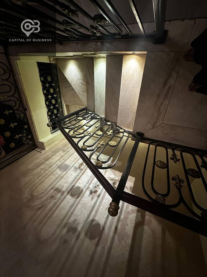 7 275c9e70-6616-4305-a9b2-756723e38577. jpg