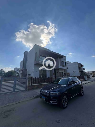 6 Bedroom Villa for Rent in Shorouk City, Cairo - IMG-20251203-WA0112. jpg