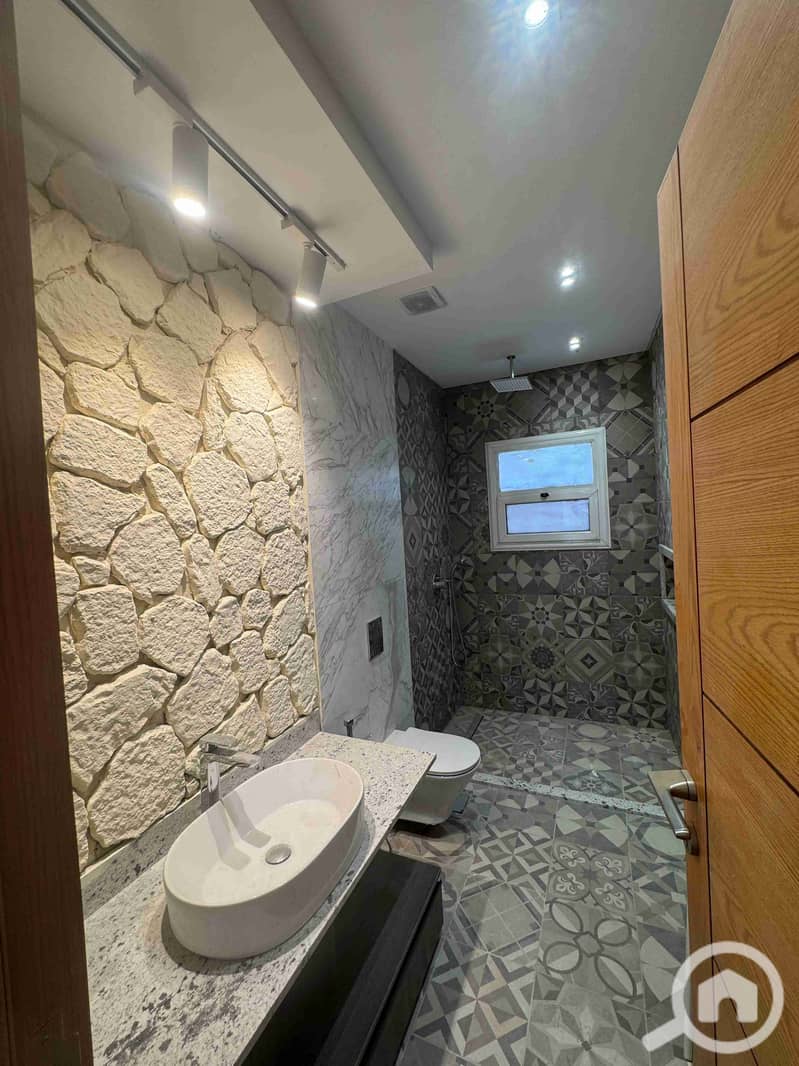 15 IMG-20251203-WA0159. jpg