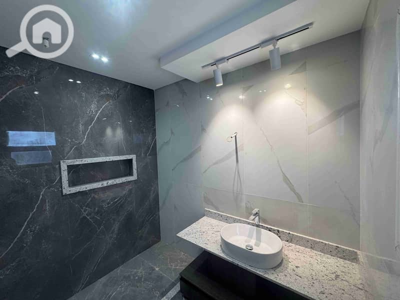 16 IMG-20251203-WA0122. jpg