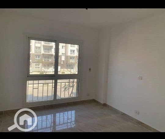 2 98cef75a-e67e-4aba-ad9f-01a222be8310. jpeg