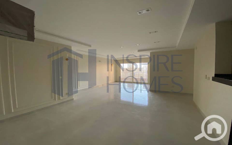 4 WhatsApp Image 2025-12-01 at 13.57. 12. jpg