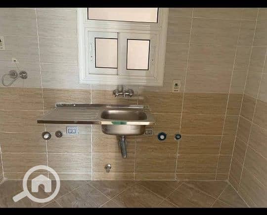 6 7f25e98c-ba23-4974-8efd-85e6ef53fdd9. jpeg