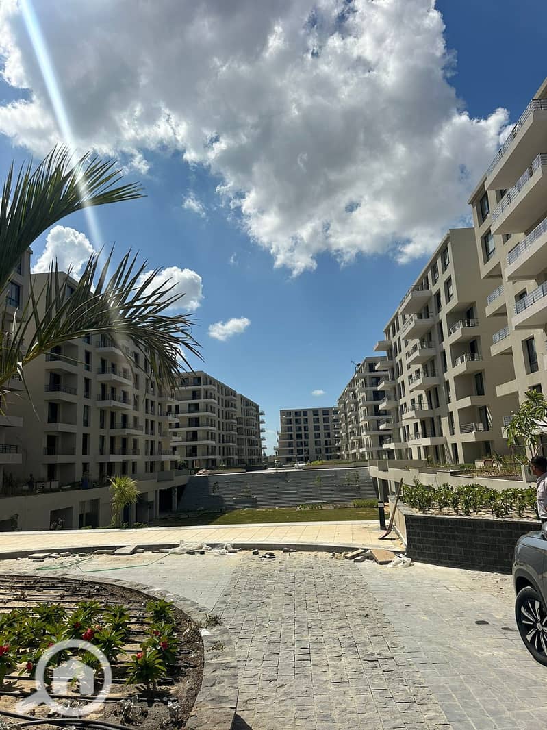 14 WhatsApp Image 2025-12-03 at 17.10. 53_0374ba2c. jpg