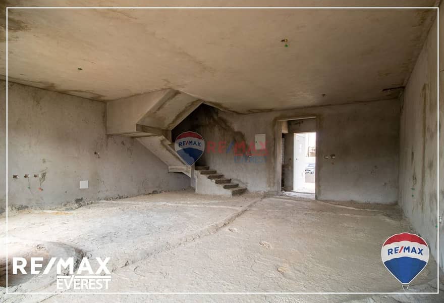 6 9533e039-64f6-48ec-9149-8d012fded2fd. jpg