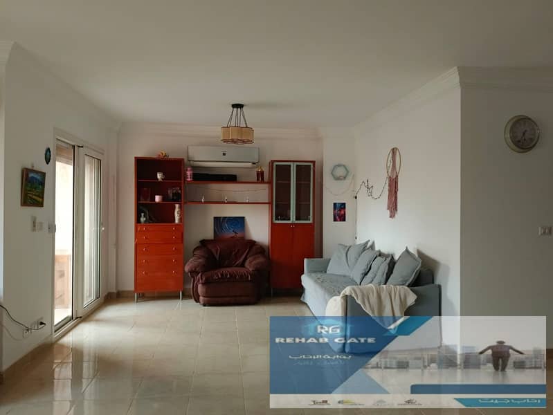 11 e857b87a-cad9-479a-b9a5-851680d0f491. jpg